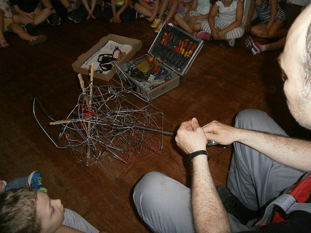 18593115595_344b764cfc_z